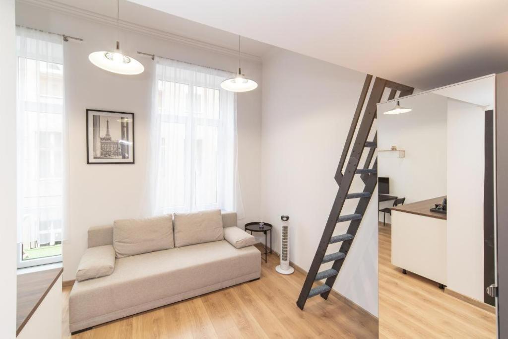 Апартаменты Vipol Amartamenty Biznesowe Лодзь Экстерьер фото